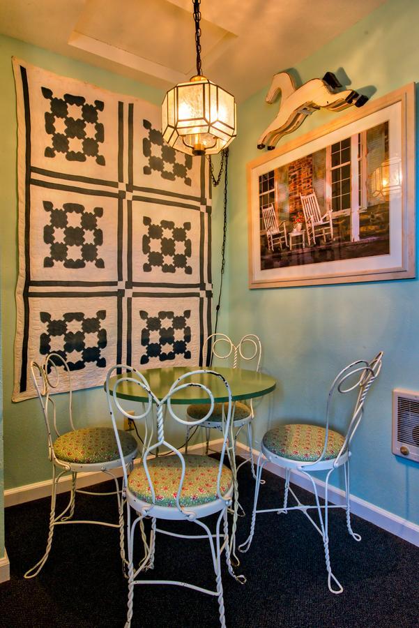 Sandy Cove Inn Seaside Bagian luar foto