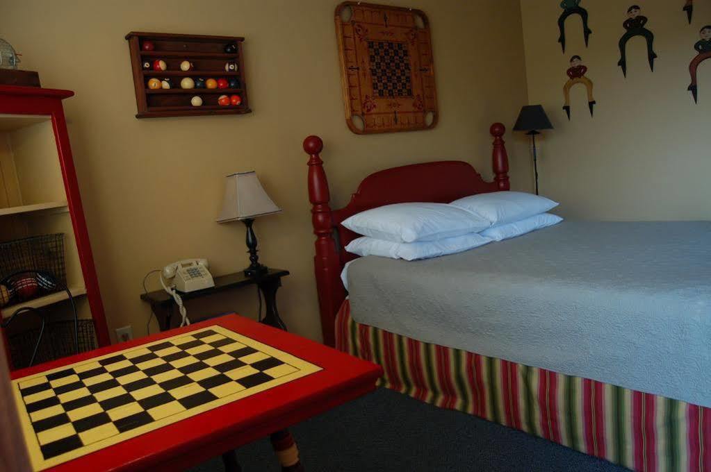 Sandy Cove Inn Seaside Bagian luar foto