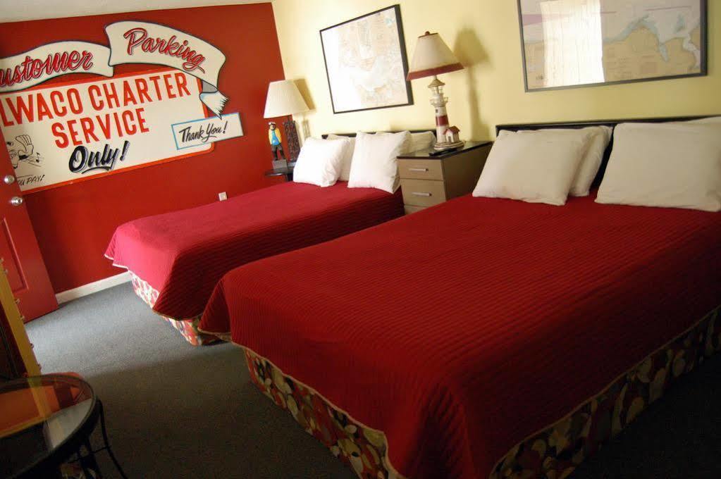 Sandy Cove Inn Seaside Bagian luar foto